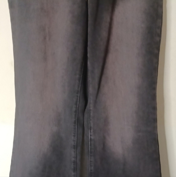 Women's Chic Black Wide-Leg Pants - Picture 7 of 14